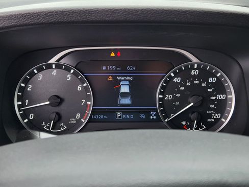 Used 2024 Nissan Frontier S AWD/4WD image 18