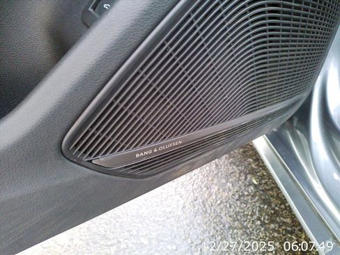 Used 2018 Audi A4 2.0T Premium Plus w/ Premium Plus Package image 11