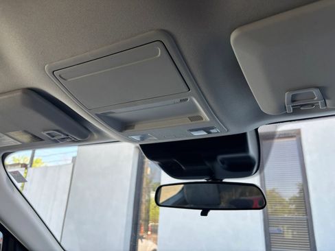 Used 2025 Ford Maverick XLT w/ Equipment Group 302A image 37