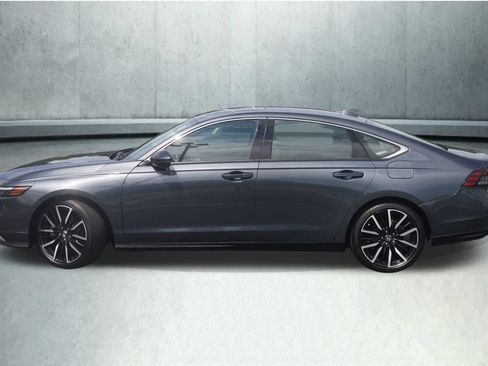 Used 2023 Honda Accord Touring image 21