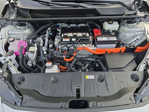 Used 2023 Toyota bZ4X XLE image 33