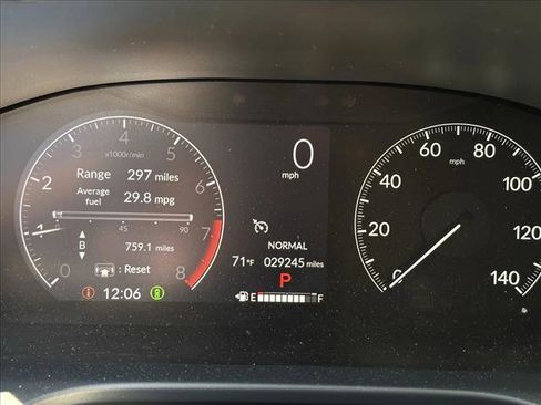 Used 2023 Honda HR-V EX-L image 11