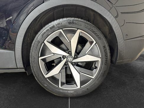 Used 2023 Volkswagen ID.4 Pro S Plus AWD/4WD image 36