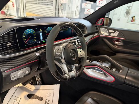 Used 2021 Mercedes-Benz GLS 63 AMG GLS 63 AMG image 36