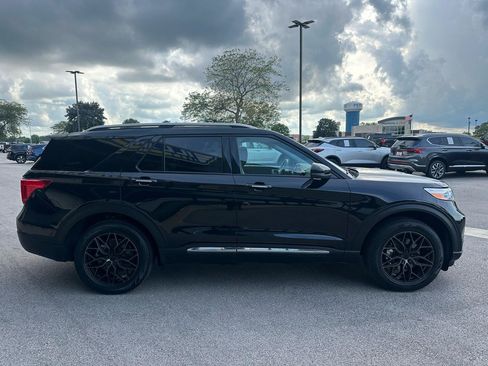Used 2021 Ford Explorer Limited w/ Hybrid Equipment Group 310A AWD/4WD image 8