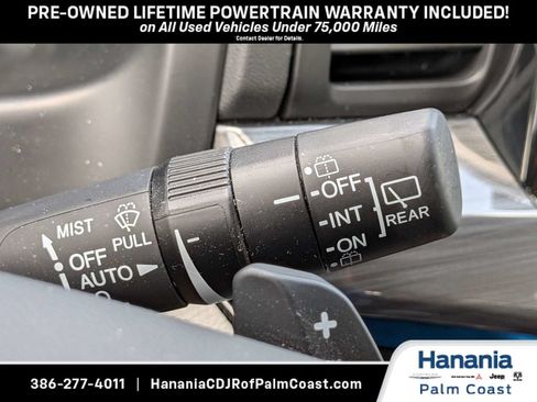 Used 2024 Honda Odyssey Elite image 32