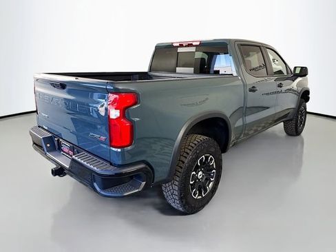 New 2026 Chevrolet Silverado 1500 ZR2 image 9