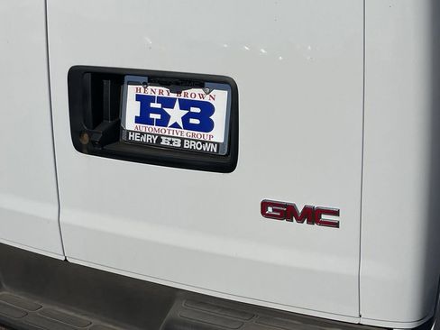 New 2025 GMC Savana 2500 Extended w/ Driver Convenience Package RWD image 33