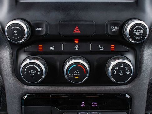 Used 2023 RAM 1500 Big Horn image 22