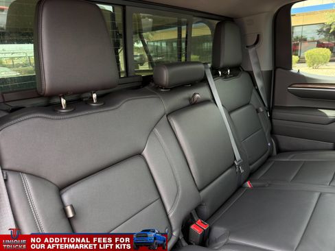 Used 2022 Chevrolet Silverado 1500 RST AWD/4WD image 29