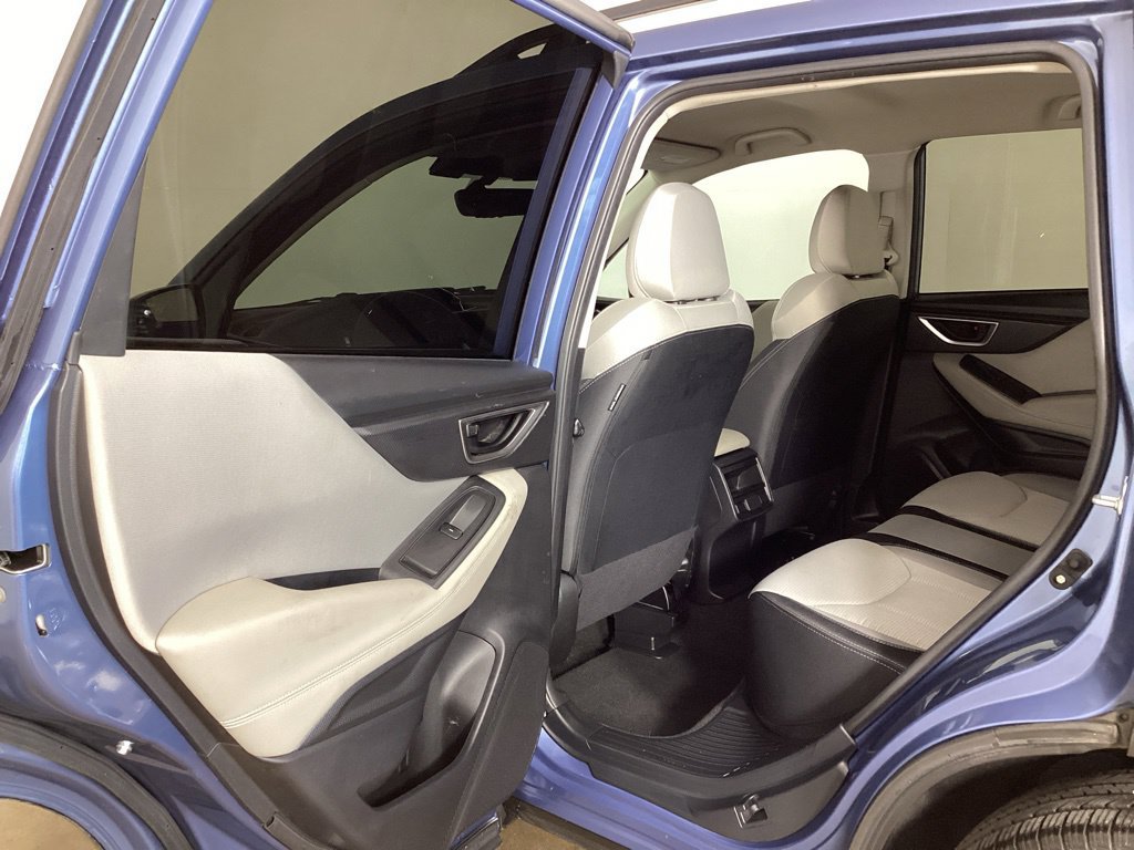 Used 2024 Subaru Forester AWD/4WD image 25