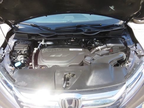 Used 2018 Honda Odyssey Touring image 40