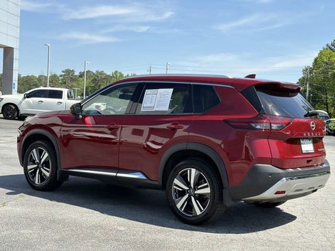 Used 2022 Nissan Rogue Platinum w/ Head-Up Display Package image 25