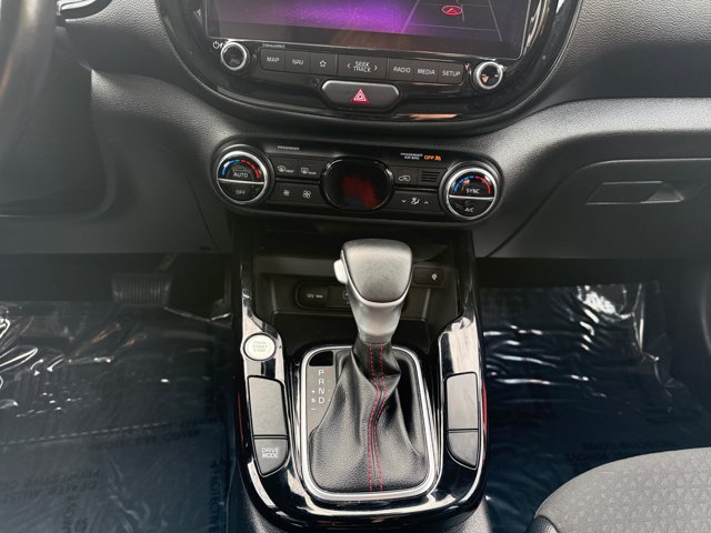 Used 2023 Kia Soul GT-Line FWD image 15