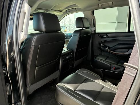 Used 2017 Chevrolet Tahoe LT w/ Luxury Package image 12