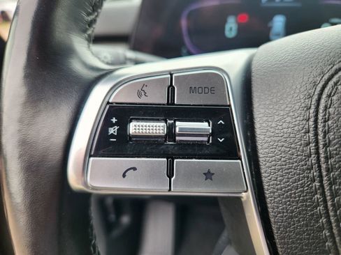 Certified 2023 Kia Telluride EX w/ EX Captain's Chair Package image 23