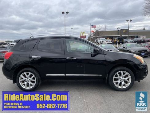 Used 2011 Nissan Rogue SV w/ SL Pkg image 4