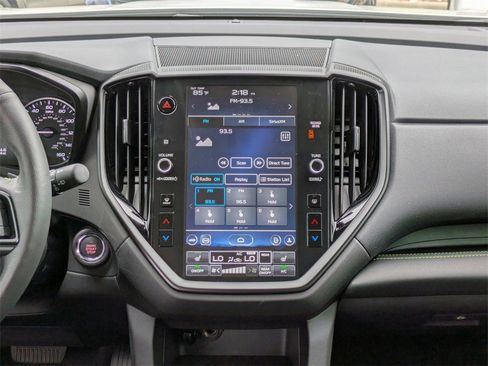 Used 2025 Subaru Ascent Onyx Edition image 16