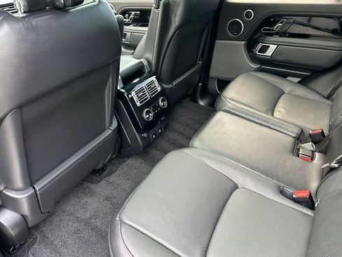Used 2022 Land Rover Range Rover Westminster Edition image 11