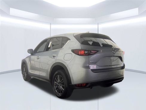 Used 2021 MAZDA CX-5 Touring FWD image 4