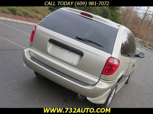 Used 2005 Dodge Grand Caravan SE w/ Popular Equipment Group I image 14