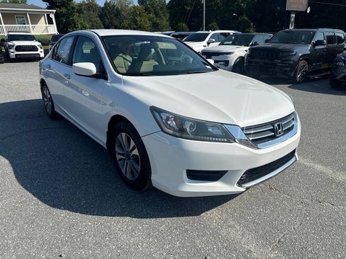 Used 2014 Honda Accord LX image 2