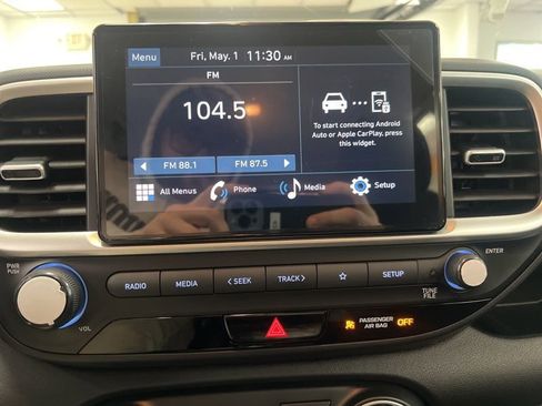 New 2026 Hyundai Venue SE FWD image 25