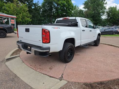 Used 2021 Chevrolet Colorado W/T w/ WT Convenience Package AWD/4WD image 5