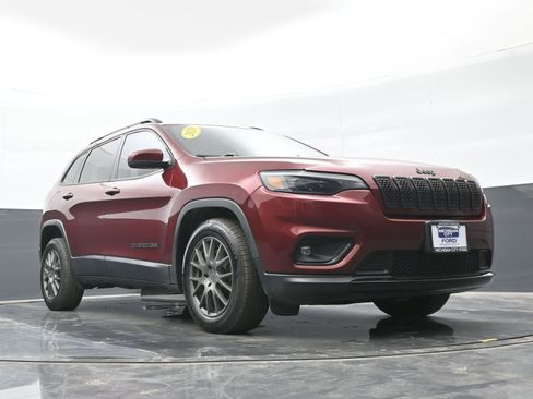 Used 2020 Jeep Cherokee Latitude Plus FWD image 42