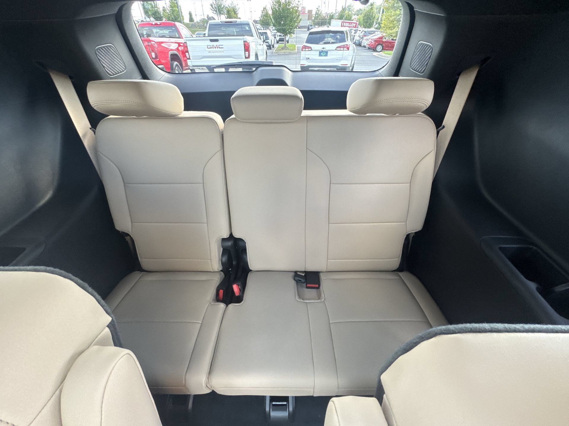 New 2027 Buick Enclave Preferred w/ Power Package AWD/4WD image 26