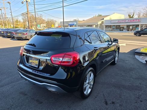 Used 2018 Mercedes-Benz GLA 250 4MATIC image 3