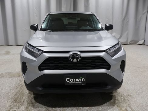 Used 2025 Toyota RAV4 LE image 8