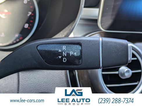 Used 2019 Mercedes-Benz C 300 Sedan image 27