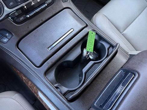 Used 2019 Chevrolet Tahoe Premier image 24