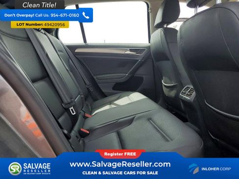 Used 2015 Volkswagen Golf 4-Door image 15