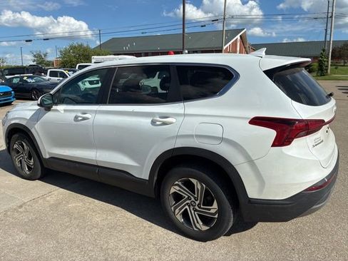 Used 2022 Hyundai Santa Fe SE image 5
