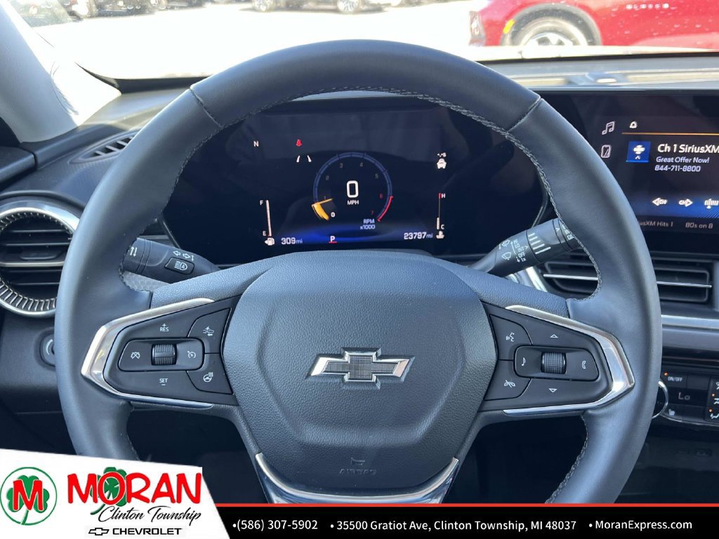 Used 2024 Chevrolet Trax ACTIV w/ Driver Confidence Package FWD image 19