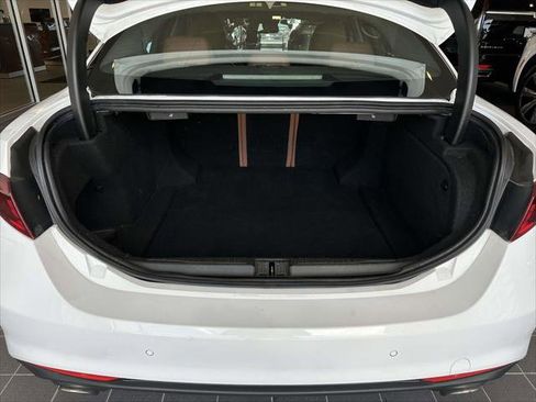 Used 2019 Alfa Romeo Giulia Ti image 12