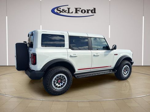 New 2026 Ford Bronco Outer Banks AWD/4WD image 8
