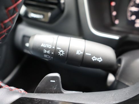 Used 2025 Honda Pilot Black Edition image 24