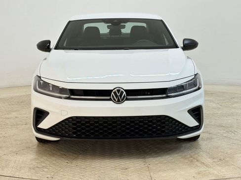 Used 2025 Volkswagen Jetta Sport FWD image 6