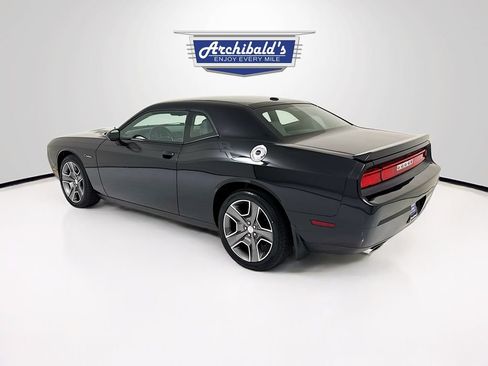 Used 2012 Dodge Challenger R/T RWD image 5