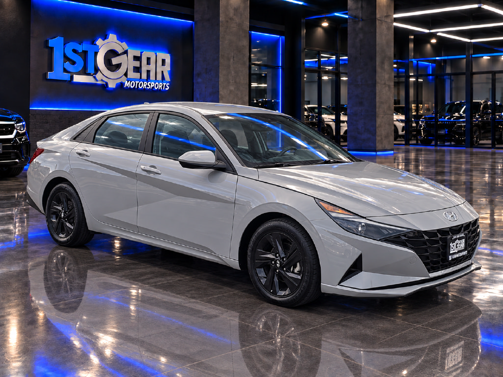 Used 2022 Hyundai Elantra SEL FWD image 4