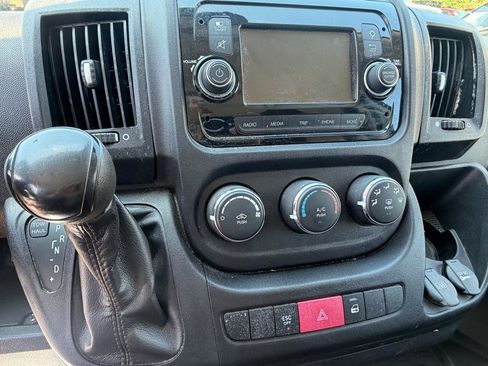Used 2021 RAM ProMaster 2500 FWD image 14