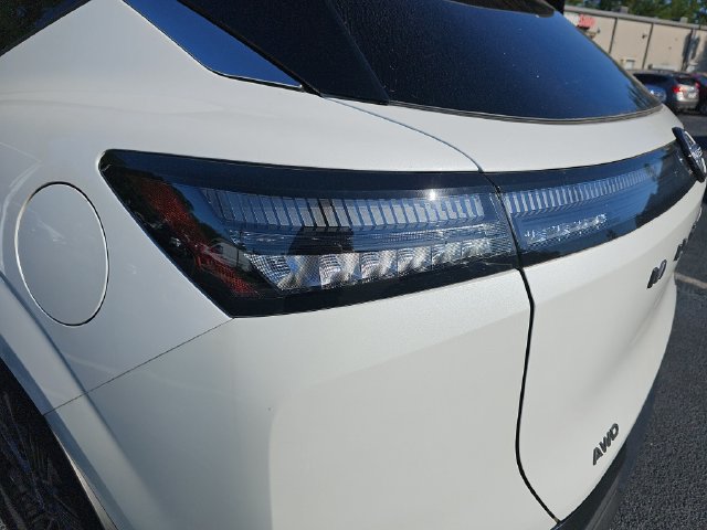 Used 2025 Nissan Murano Platinum w/ Cargo Package AWD/4WD image 37