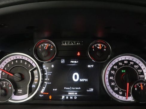 Used 2022 RAM 1500 Warlock w/ Ceramic Grey Warlock Package AWD/4WD image 13