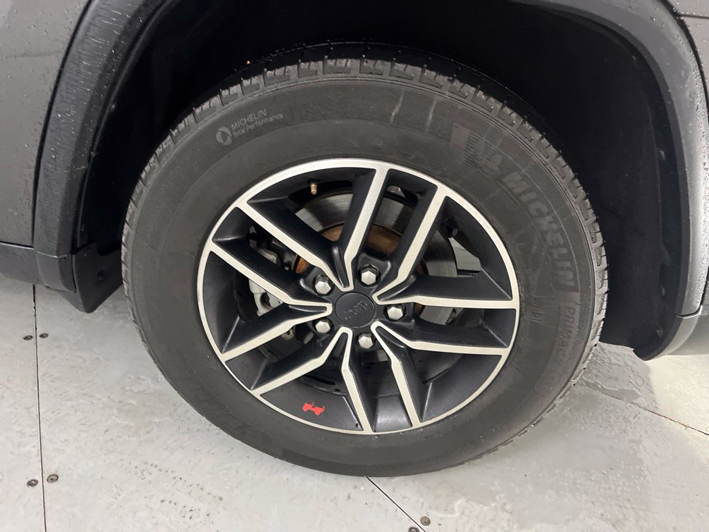 Used 2019 Jeep Grand Cherokee Trailhawk w/ Trailhawk Luxury Group AWD/4WD image 10
