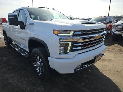 Used 2023 Chevrolet Silverado 3500 High Country w/ Z71 Off-Road Package image 7