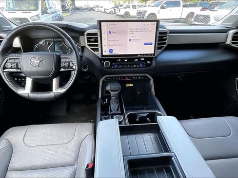 Used 2023 Toyota Tundra Limited AWD/4WD image 10