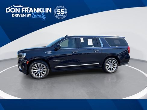 Used 2024 GMC Yukon XL Denali w/ Denali Reserve Package AWD/4WD image 1